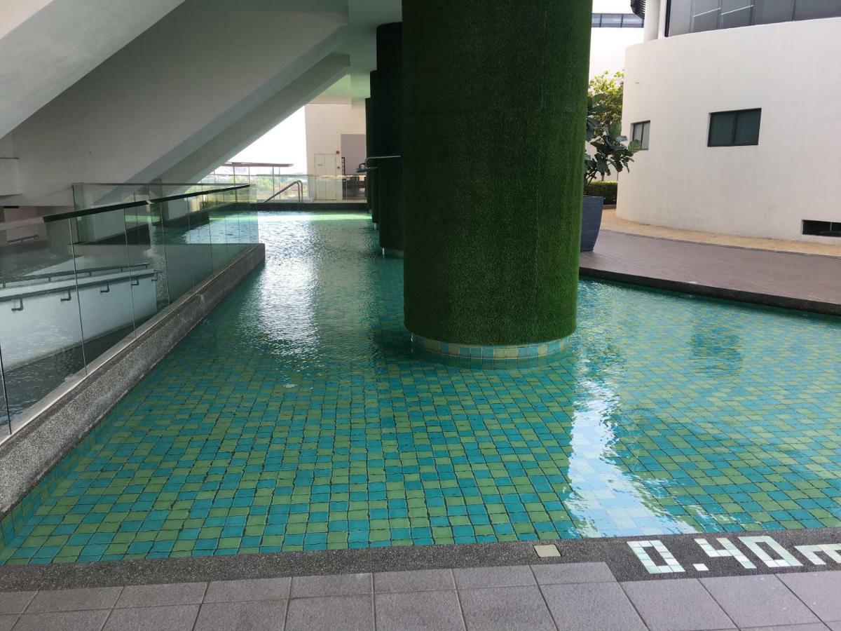 Woodsbury Suites 7722 Butterworth Penang Exterior photo